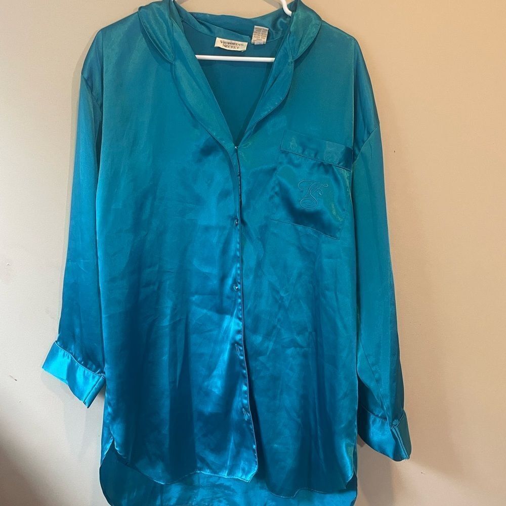 vintage victoria’s secret pj top